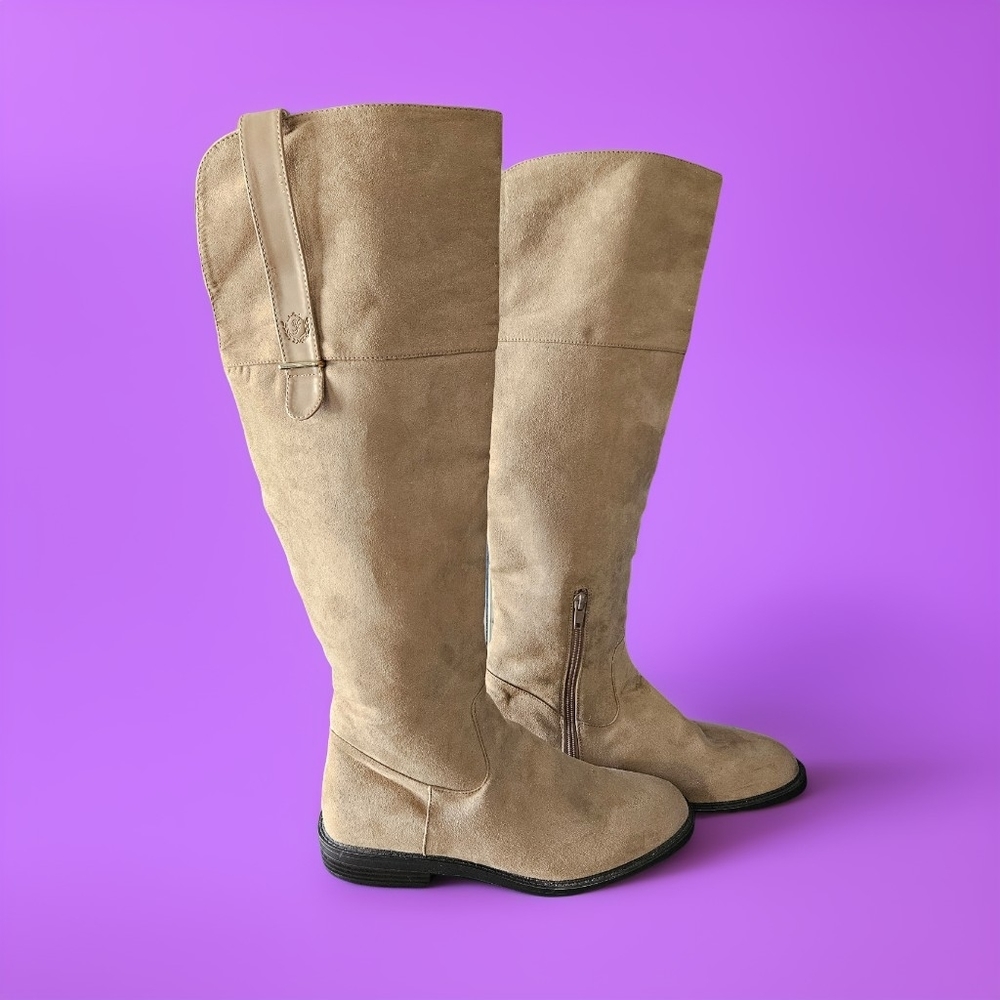 Zara Trafaluc tall suede boots. Beige. Size 41